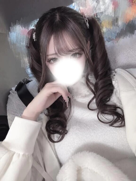 急遽今日18時から出勤です🎀