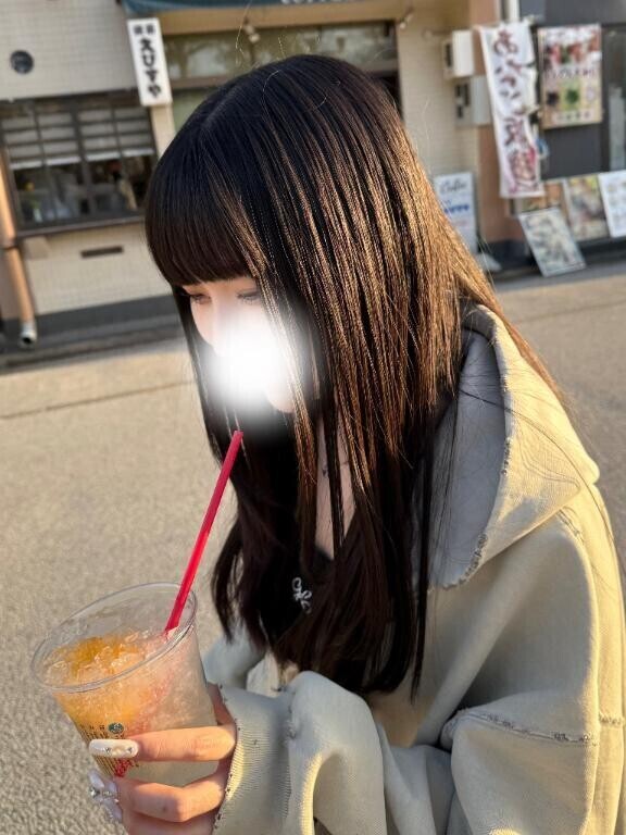 王…