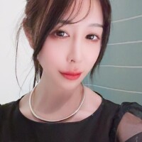 Lily【リリー】