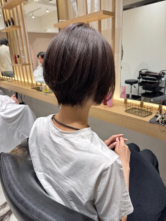 髪色暗くなった?