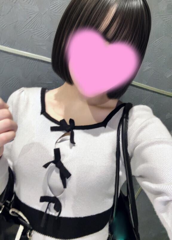 はじめての私服の自撮り?