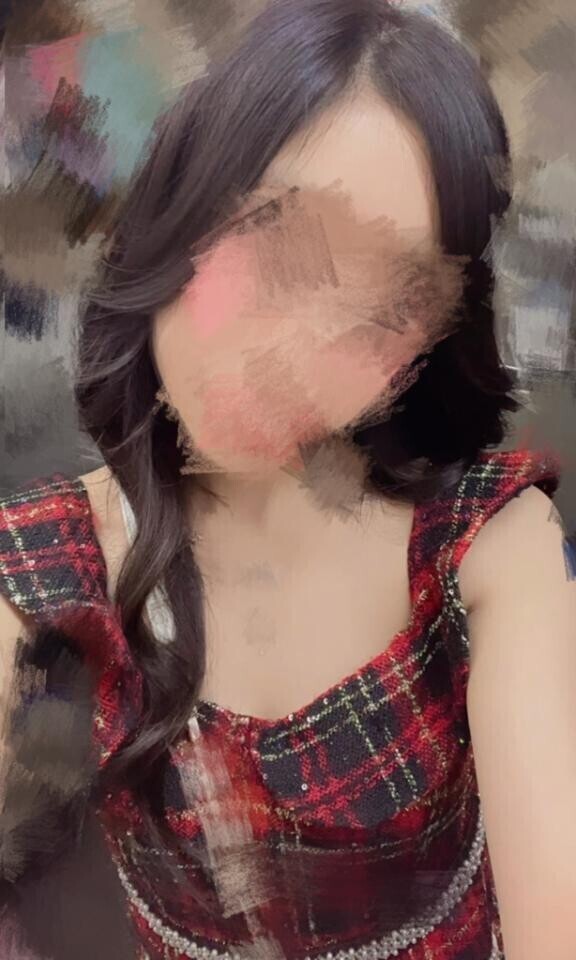 明日、13:00-19:00います♪