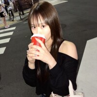 にこ