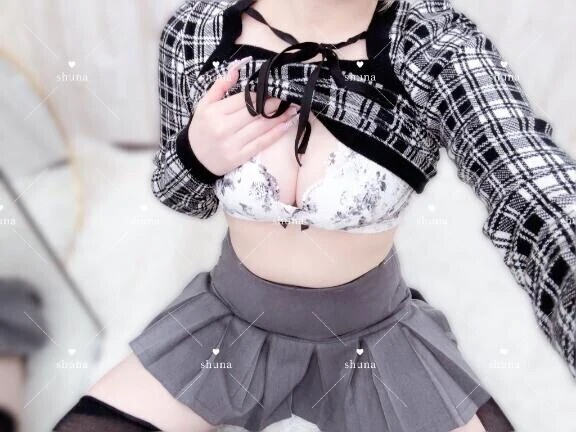 ❤︎お構いなしに( ᵒ̴̶̷̤-ᵒ̴̶̷̤ )♡