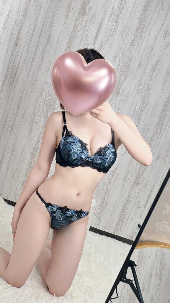 出勤しました🐈‍⬛🎀
