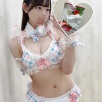 ももな