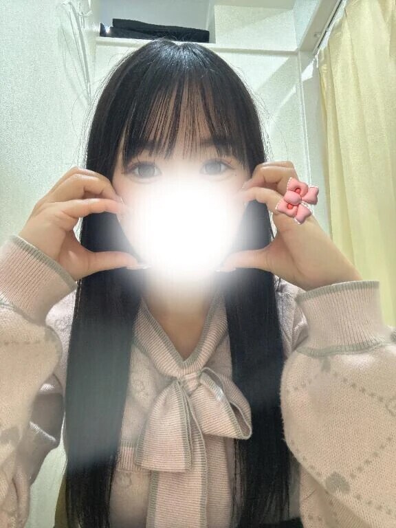 🖤( ◠‿◠ )🖤