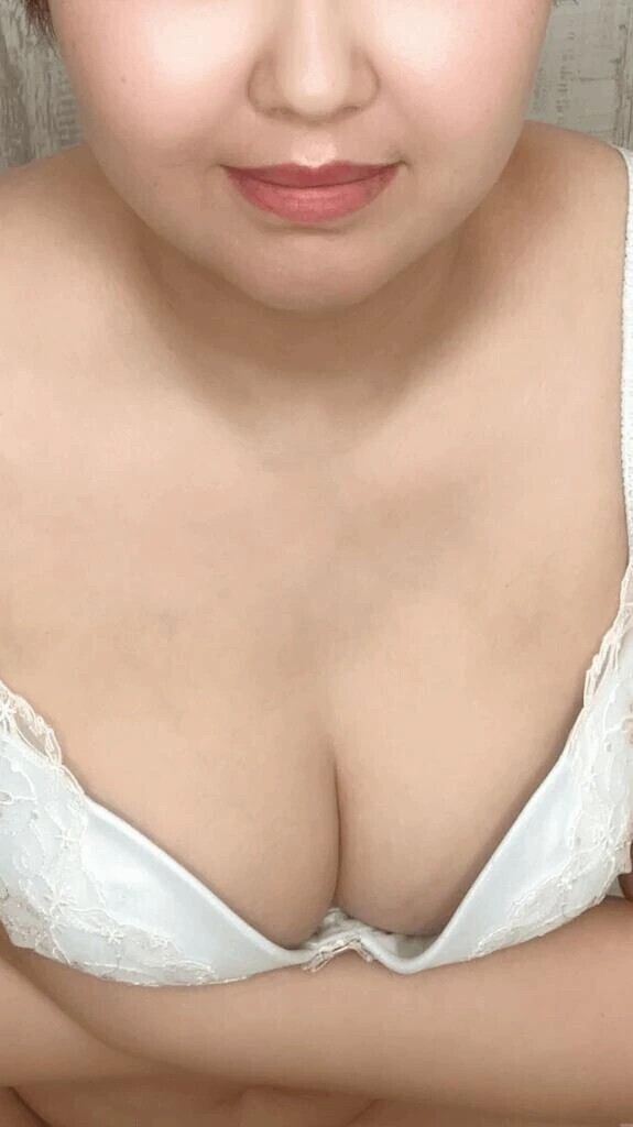 お口にいっぱい大きいの…///