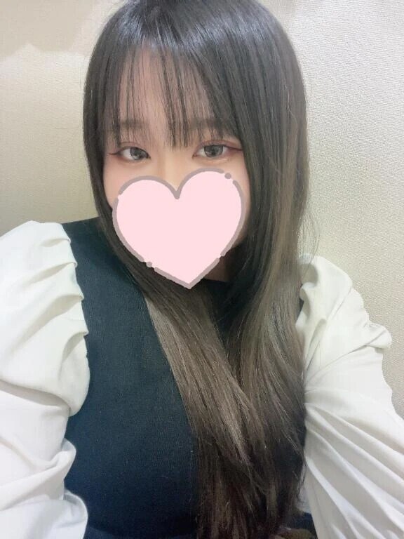 ねぇ…ちょっとだけ、見にこない？🫦