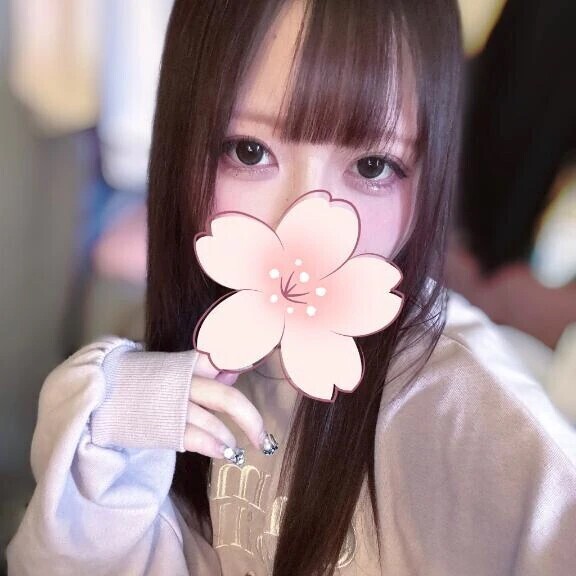 はじめまして♡るなです