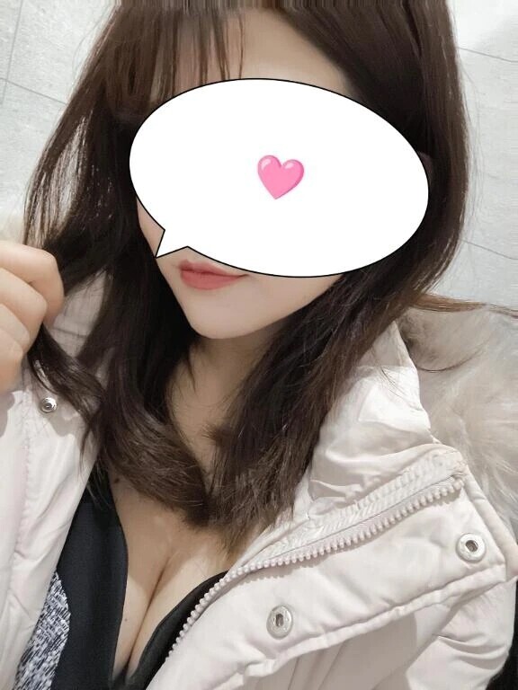 お昼なのに…