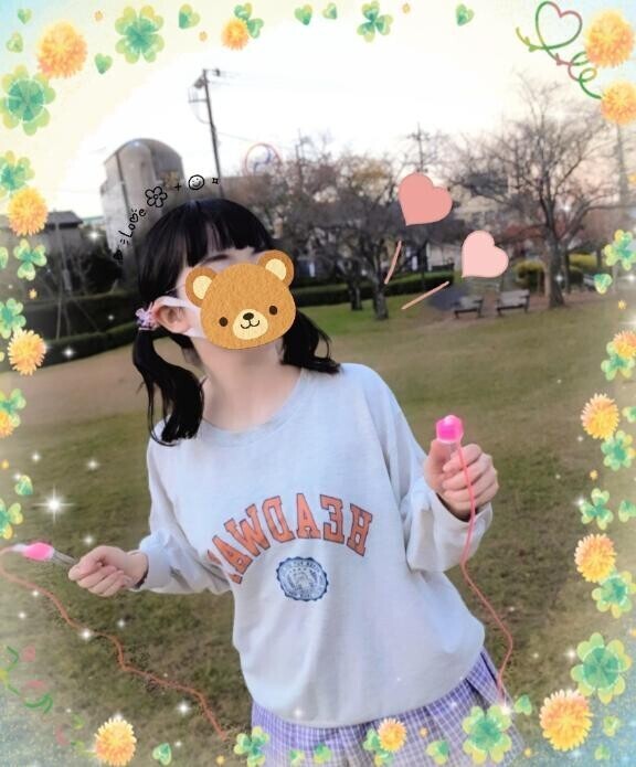 「おじちゃん、“あやとび”出来たよっ?」～近所の公園?で無邪気に遊ぶ、〇学生?のちっちゃな女の子のパンチラ?に我慢出来ず、“縄跳び”しているところを見てあげる代わりに、未〇なつるぷに?○○○に悪戯したった