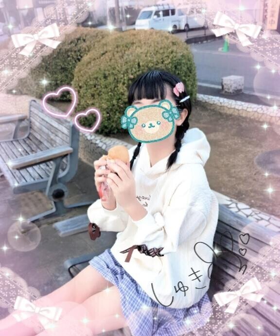 まっすぐ無邪気、エッチ??に貪欲～最近おっぱいがちょっぴり膨らんできた〇長期の“なっちゃん”が、どさくさに紛れて僕の○○○○をツンツン?ペロペロ?してくるので、ガマン出来ずに○○○でたっぷりお返し?してあげました（ブーゲン 103号室のH様?）