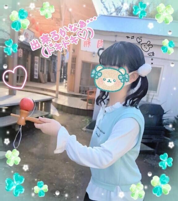 つるつる?パ〇パン?なかよしこよし?～〇年生?になった純粋無垢?な姪っ子・こなつちゃんと親戚の集まり????で数年ぶりに再会?ちょっぴり膨らんできたお胸?と薄っすら○○○が生えてきたちっちゃなワレメ?に我慢出来ず、○○が空になるまでたっぷり○○○??兄夫婦がいない隙に、僕（叔父）のエッチ??なお願いを何でも聞いてくれる“お利口さん??”に育ちました?