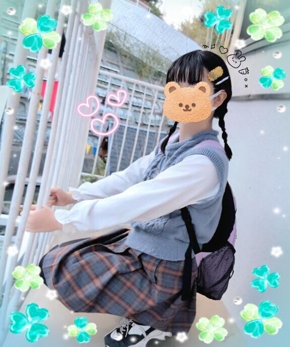 無邪気?なキミに興奮するんだよ…～ちょこんと突き出た桃色の蕾?と“オトナ?の片鱗”を見せ始めた未〇な縦スジ?思〇期??に差し掛かったばかりのちっちゃくてあどけない近所の子??に○○?が治まらず、まだ性知識?が無い事を良いコトに、美味しいジュース??で懐かせて、○○が枯れるまでたっぷり○したった件