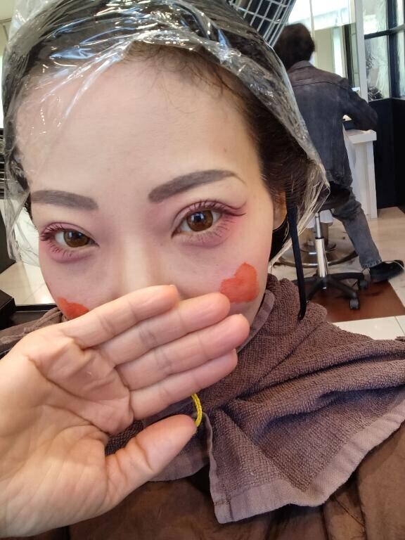 さっきまで美容室????