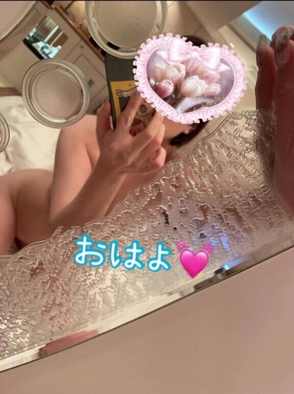 お盆深し。。隣りは何をする人ぞ🌻
