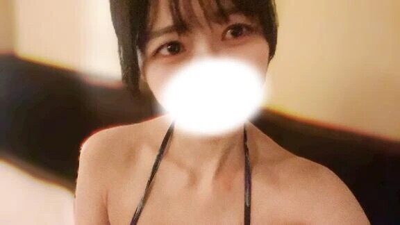 首のところかゆいの〜(;ᴗ;)