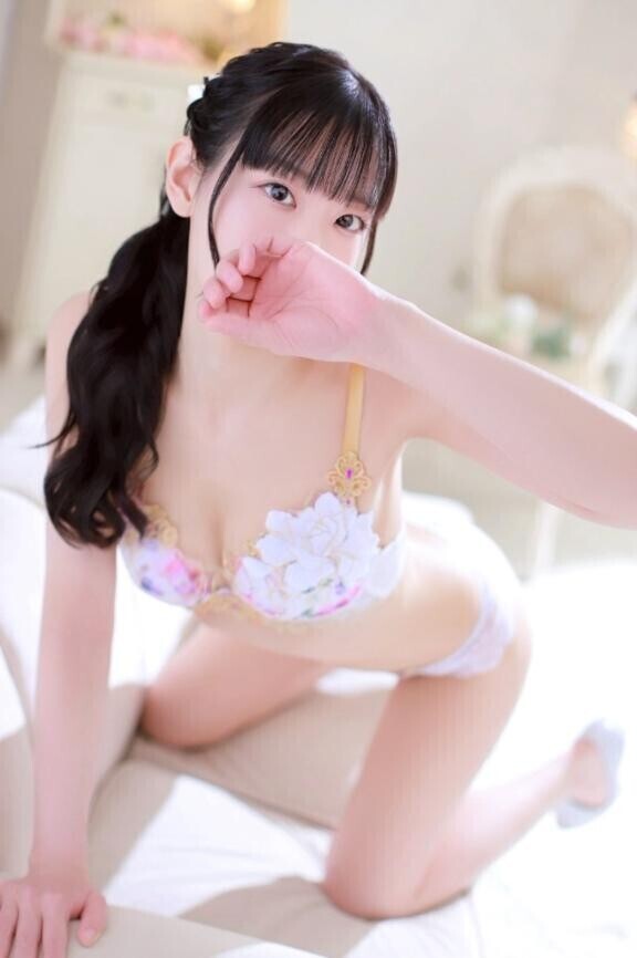 じつは