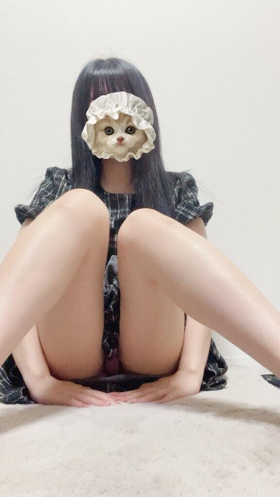 ちょっと汗ばむ季節……密着したら、ドキドキしちゃうね♥️