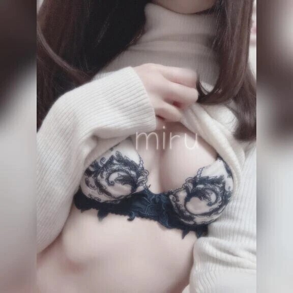 ‎🤍華金🌸