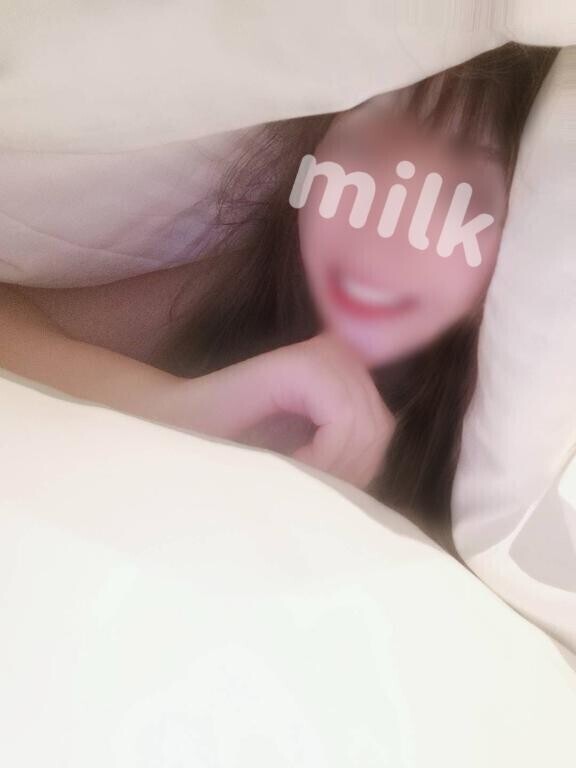?まだお布団から出たくない…?