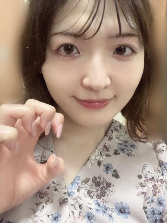8月