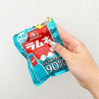 高野まい