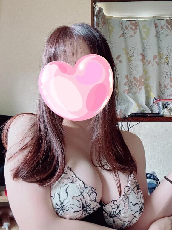 月明かりに魔物が揺れる