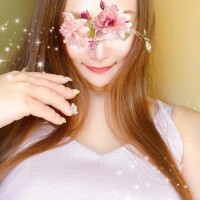 広末えれな