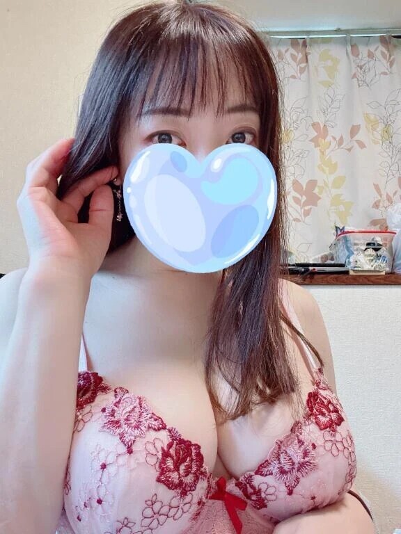 元気になっちゃって寝れない(  ˙-˙  )