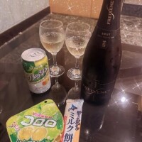 有田めいこ