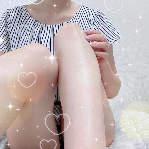 暑いから脱いじゃう❓