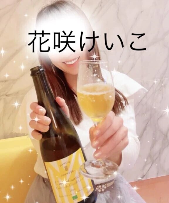 密着しながら…