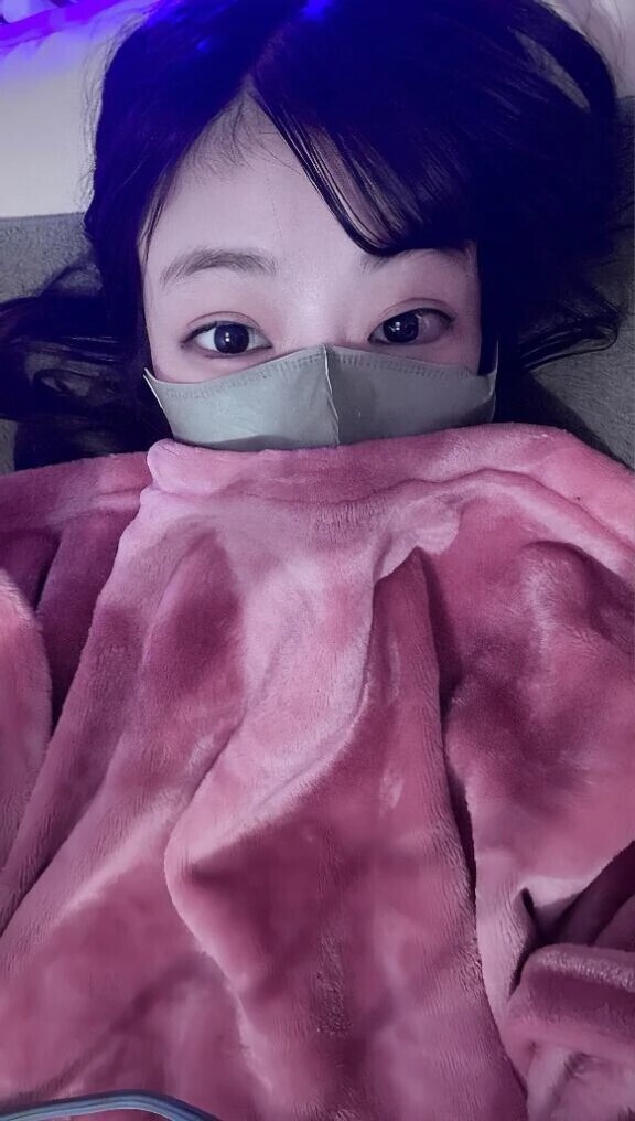 おはようございます😇お礼沢山感謝🌐Web予約お願い🥺急な体温不調謝罪🥺🙏🏻ﾉｰﾏﾙｶﾒﾗすっぴん尚更寝起き浮腫で失礼🙈恥