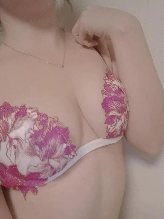 今日は14時から出勤です♡