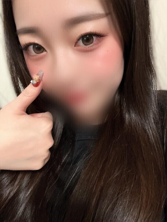 よーく見ると、、?