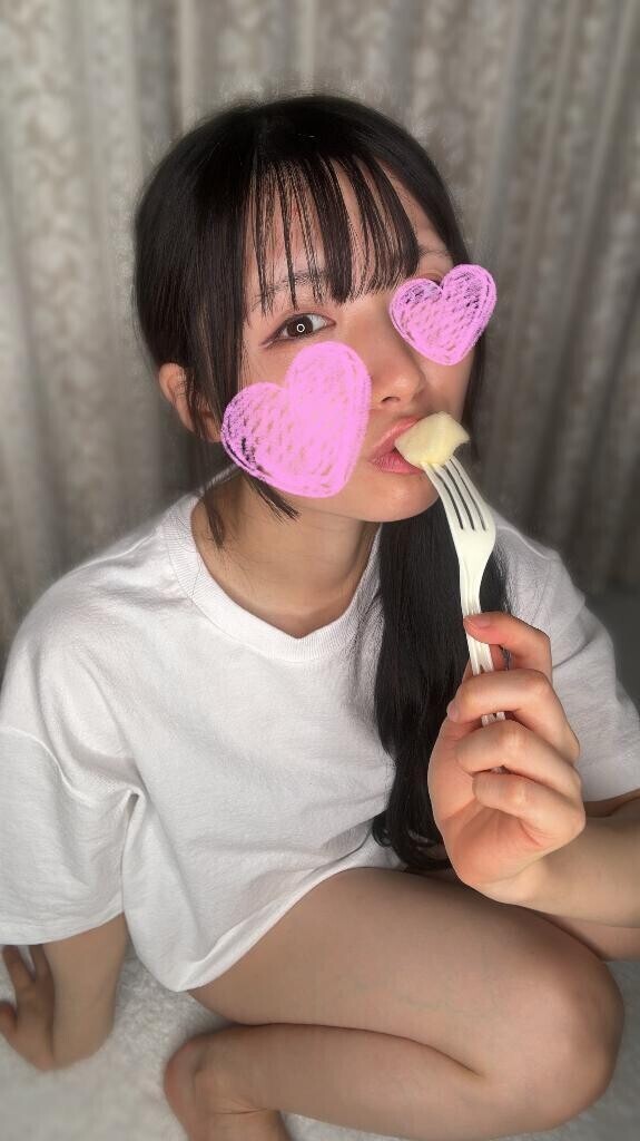 もぐもぐ