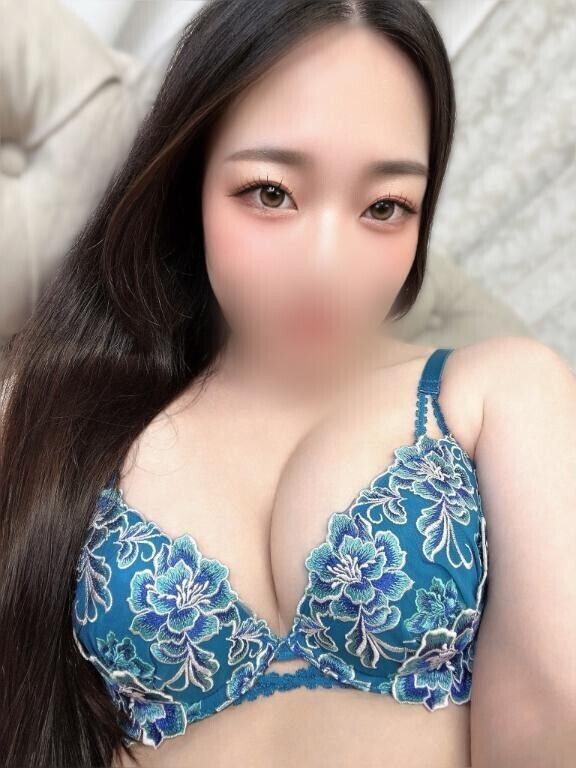 何カップ??