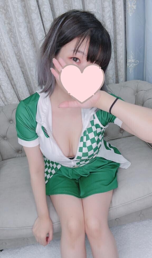 そっと視線で、ドキドキを?
