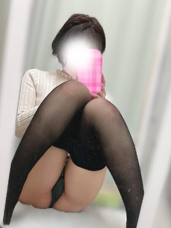 薄手タイツ=エロ?