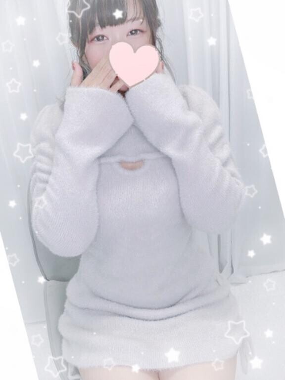 私の手、離さないでください…もっと感じさせたいので