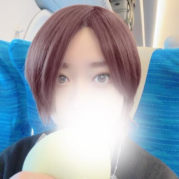 メロンパンもぐもぐ