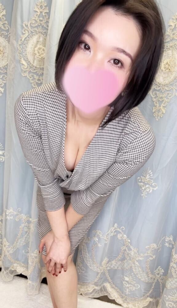 誘惑してくる・・・