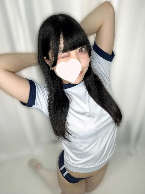 見えそうで見えない?