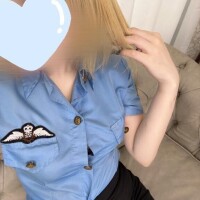 みい