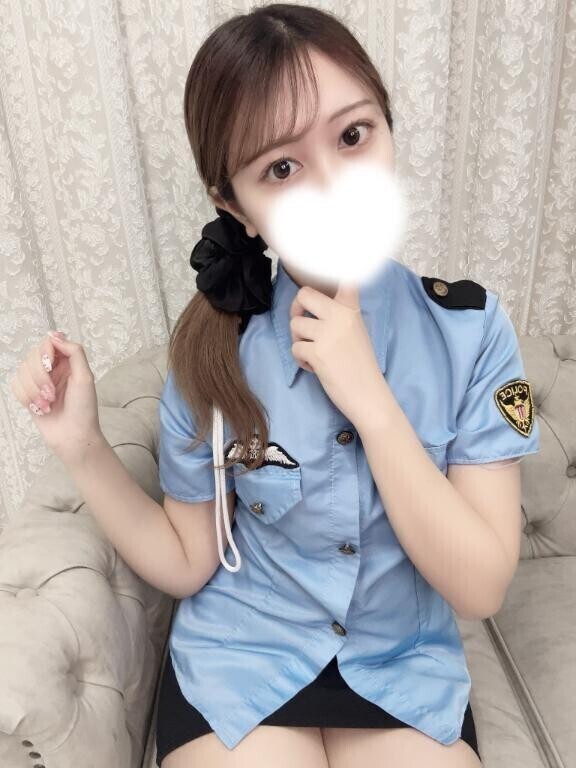 男性客が香水やボディクリーム