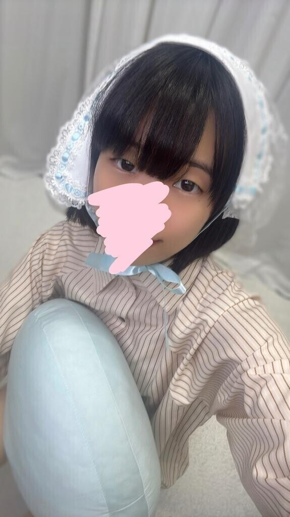 メイドさんに見えん…