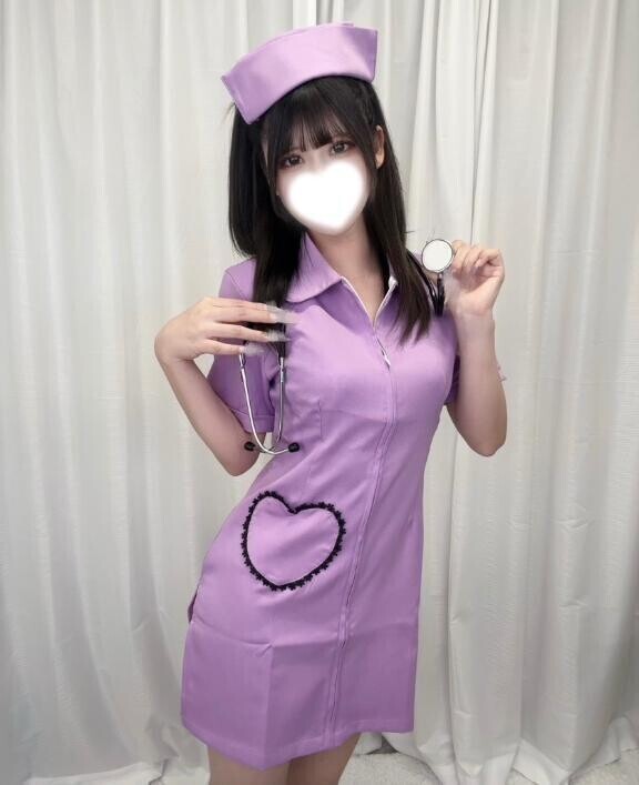 診察室で…??