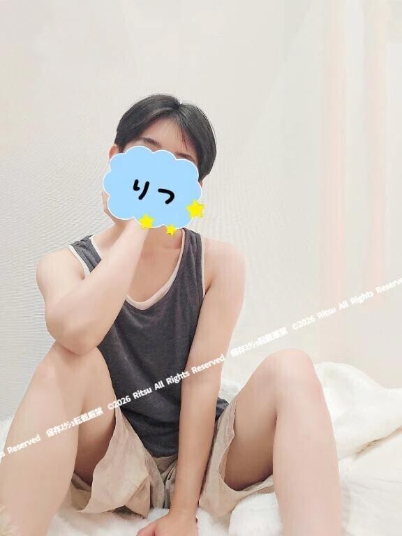 こんな髪型も....